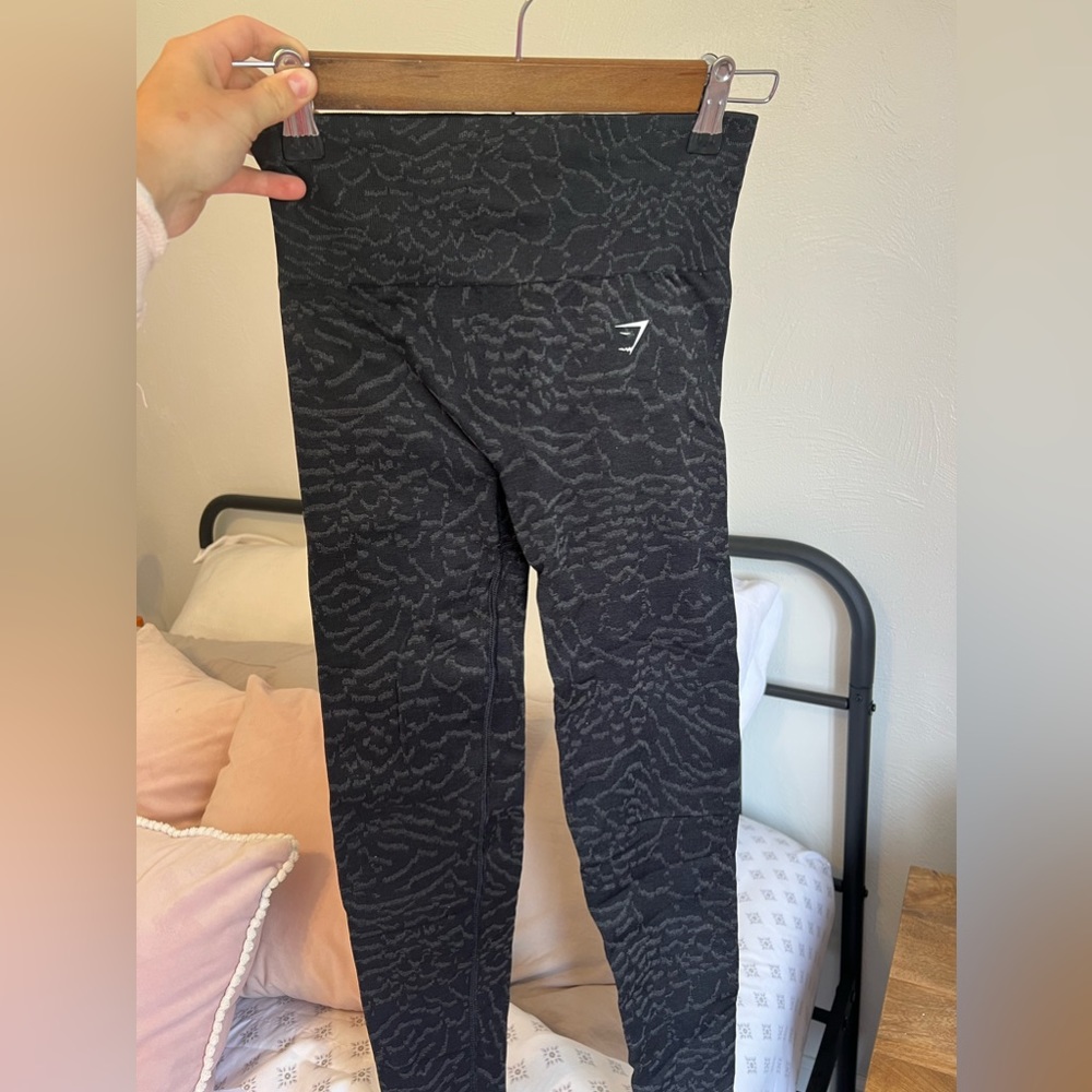 gymshark set black size small